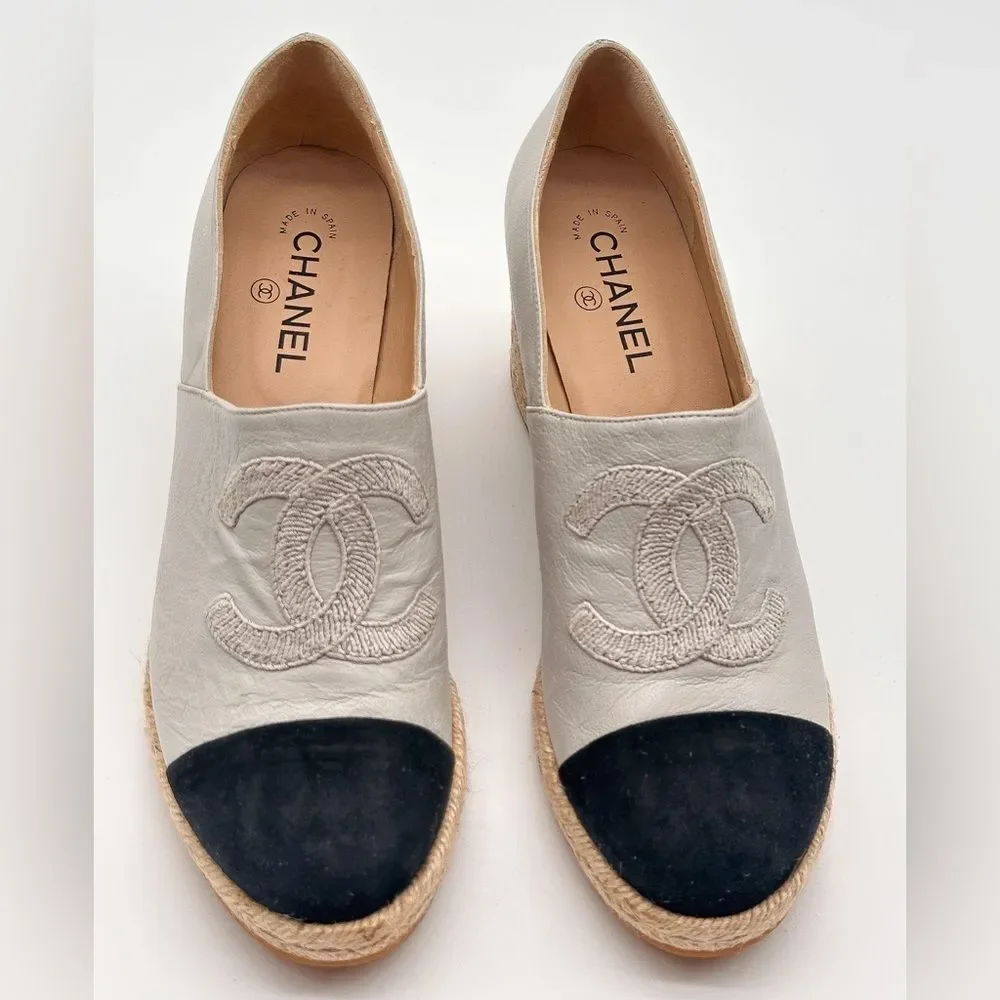 CHANEL CC Logo Cap Toe Lambskin Suede Espadrille Wedges Espadrilles EU 42 - Picture 2 of 13